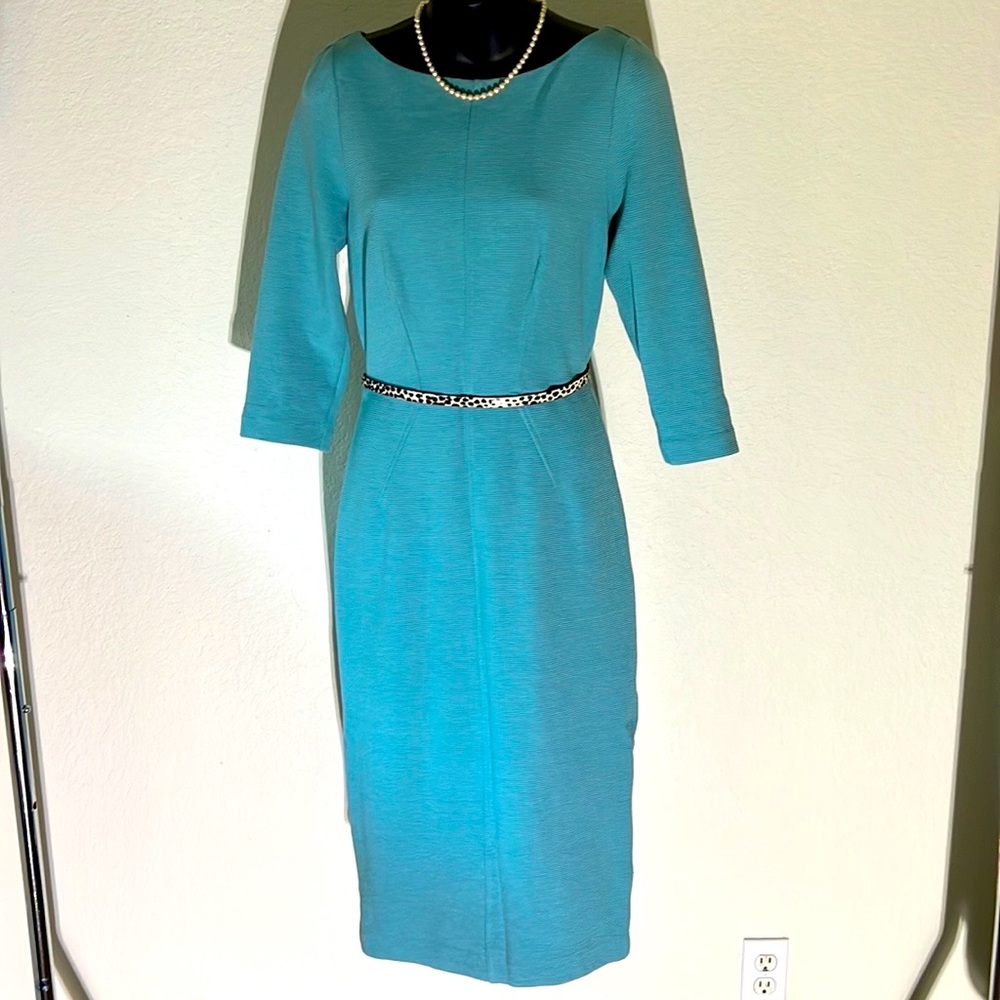 Boden dress 👗 in Tiffany Blue Color. Size 6